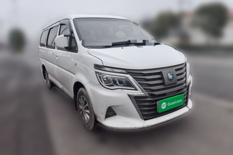 Used FORTHING Lingzhi M5 2022 Standard Version Base Model 7 Seats Front Right 45 Deg