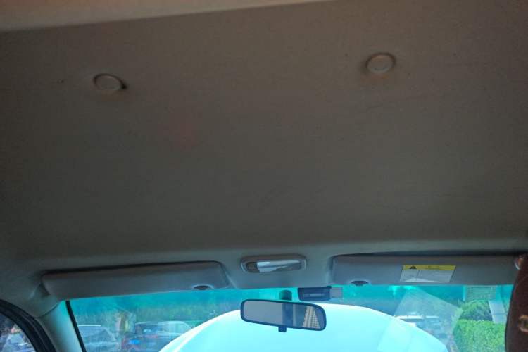 Used FORTHING Lingzhi M5 2022 Standard Edition Basic Model 9-Seater Headliner