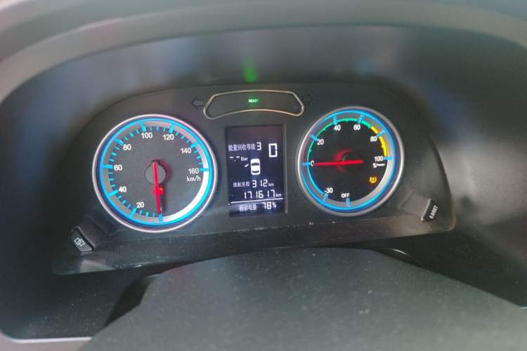 Used FORTHING Lingzhi M5 2022 Standard Edition Basic Model 9-Seater Instrument Cluster