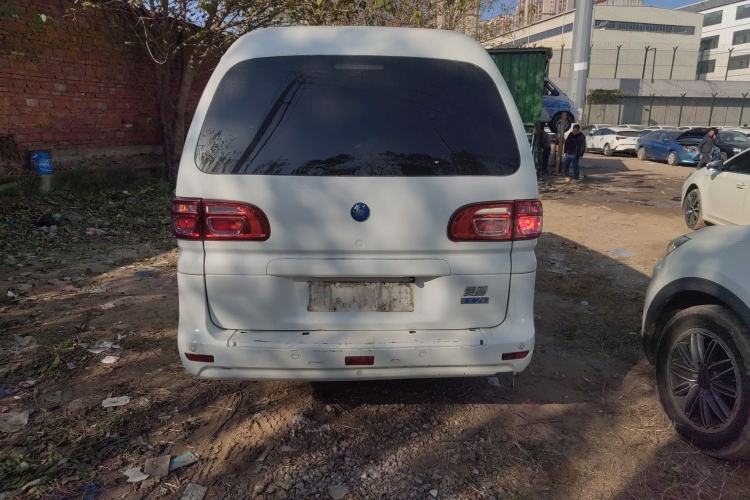 Used FORTHING Lingzhi M5 2022 Comfort Model 7 Seats Rear