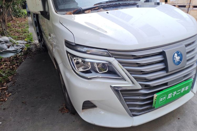 Used FORTHING Lingzhi M5 2022 Standard Edition Luxury 7-Seater Right Front Headlight