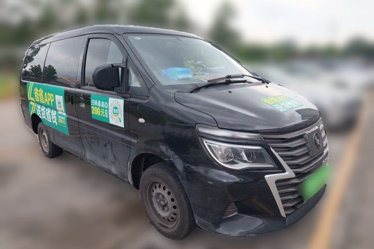 Used FORTHING Lingzhi M5 2023 Passenger Version Classic Style 5 Seats Front Right 45 Deg