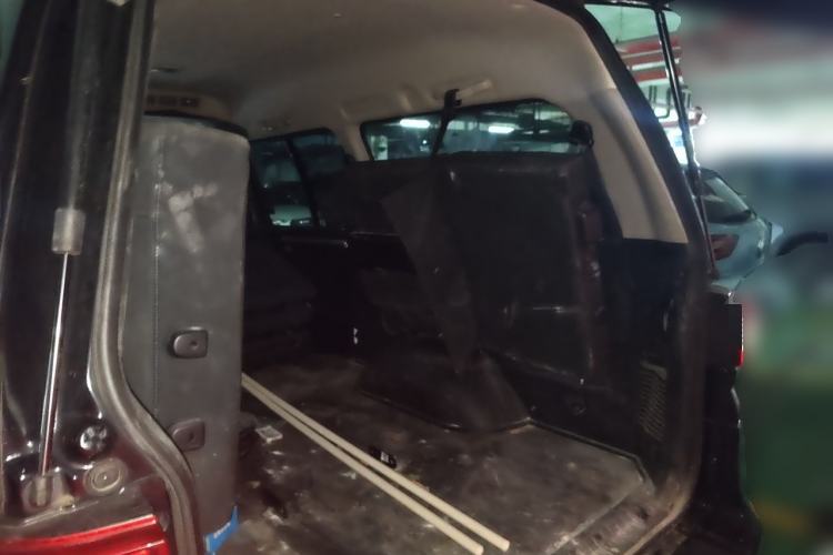 Used FORTHING Lingzhi M5 2024 460 km Range Passenger Version Standard Edition 7 Seats Trunk