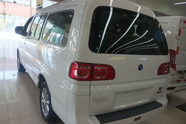 Used FORTHING Lingzhi M5 2024 460 km Range Passenger Version Standard Type 9 Seats Rear Left 45 Deg