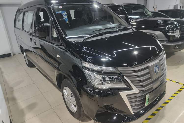 Used FORTHING Lingzhi M5 2025 Model, 420km Pure Electric Urban Version, 5-seater Front Right 45 Deg