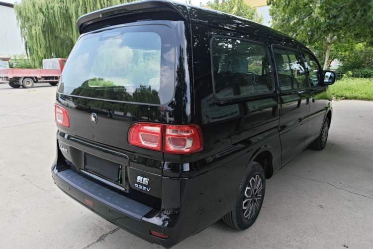 Used FORTHING Lingzhi M5 2025 Model 110km Range-Extended Basic Version, 5 Seats Rear Right 45 Deg