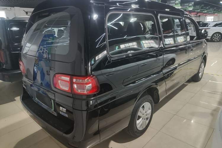 Used FORTHING Lingzhi M5 2025 Model, 420km Pure Electric Urban Version, 5-seater Rear Right 45 Deg