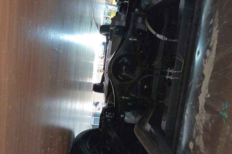 Used FORTHING Lingzhi M5 2025 Model 110km Range-Extended Comfort Version, 7 Seats Chassis Rear
