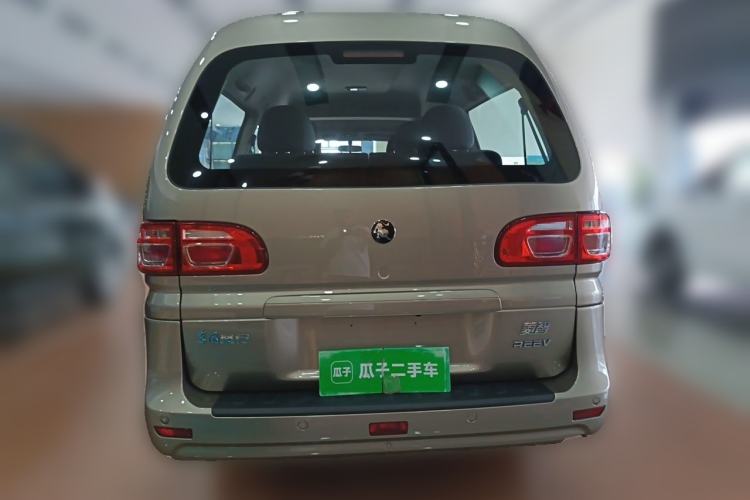 Used FORTHING Lingzhi M5 2025 Model 110km Range-Extended Comfort Version, 7 Seats Rear