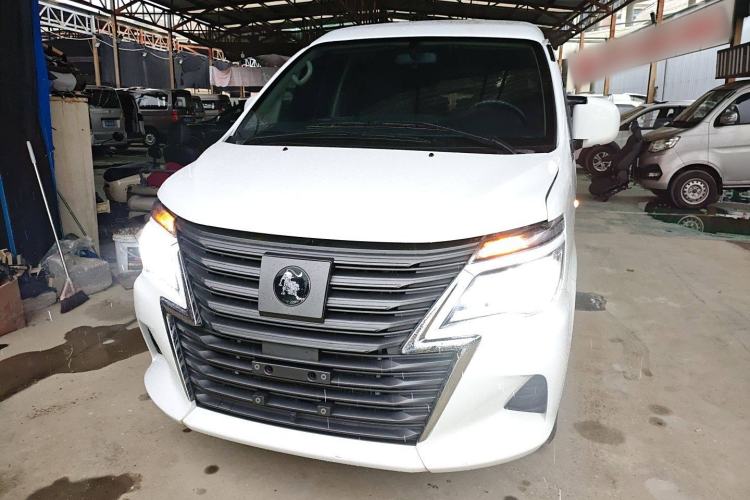 Used FORTHING Lingzhi M5 2025 Model 110km Range-Extended Comfort Version, 7 Seats Front