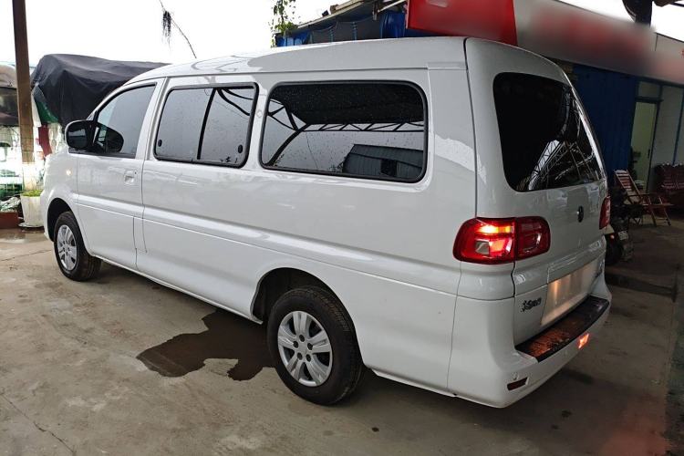 Used FORTHING Lingzhi M5 2025 Model 110km Range-Extended Comfort Version, 7 Seats Left Side