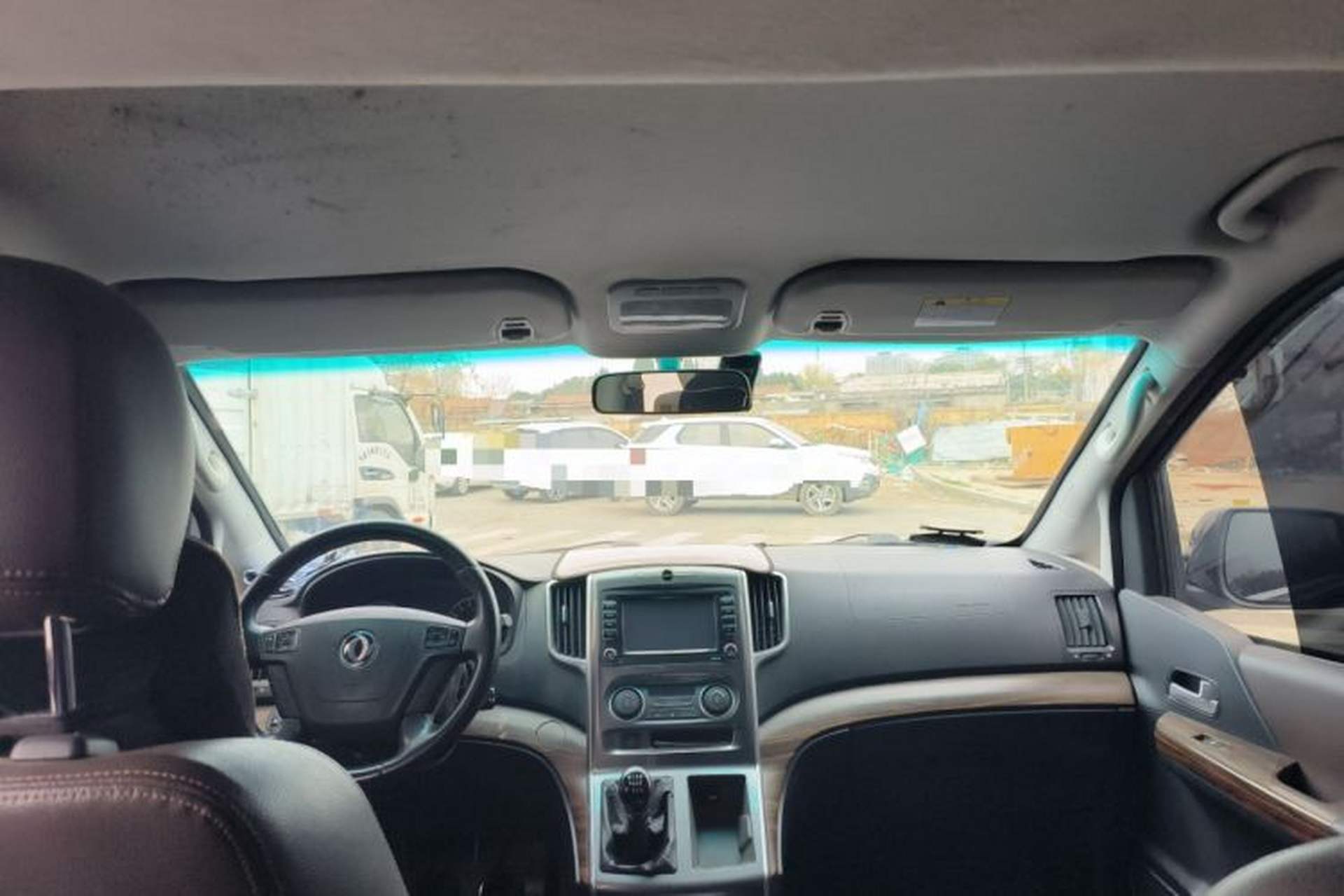 Used FORTHING Lingzhi PLUS 2021 2.0L Manual Luxury 7-Seater Headliner