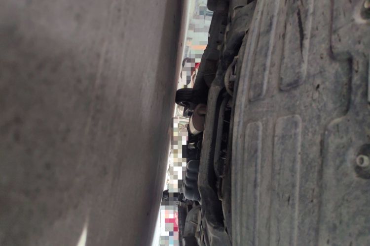 Used FORTHING Lingzhi PLUS 2021 2.0L Manual Luxury 7-Seater Chassis Front