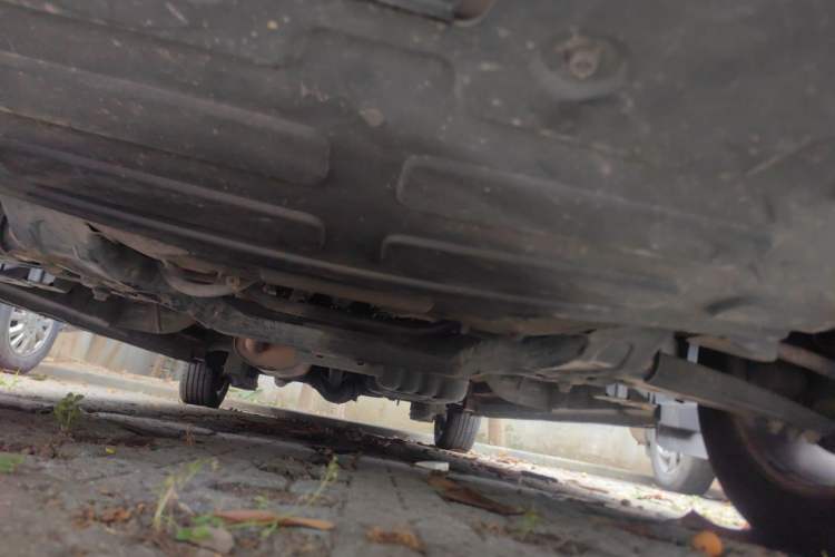 Used FORTHING Lingzhi PLUS 2021 2.0L Manual Luxury 7-Seater Chassis Front
