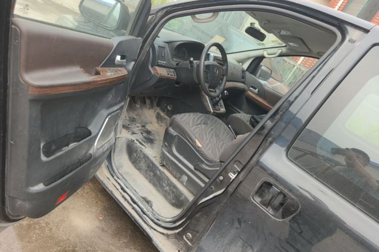 Used FORTHING Lingzhi PLUS 2021 Travel Edition 2.0L Manual Comfort Version 9 Seats Driver Seat