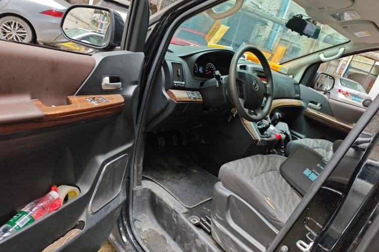 Used FORTHING Lingzhi PLUS 2021 2.0L Manual Comfort Version 7 Seats Driver Seat