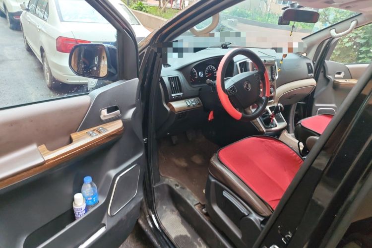 Used FORTHING Lingzhi PLUS 2021 2.0L Manual Luxury 7-Seater Driver Seat