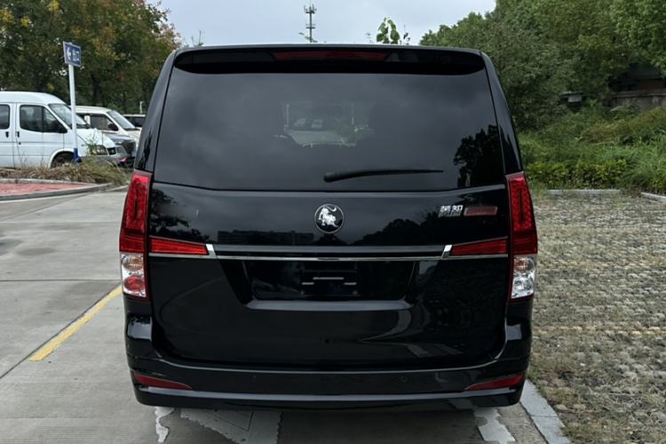 Used FORTHING Lingzhi PLUS 2021 2.0L Manual Luxury 7-Seater Exterior 3