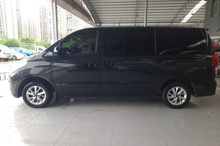 Used FORTHING Lingzhi PLUS 2021 2.0L Manual Luxury 7-Seater Exterior 5