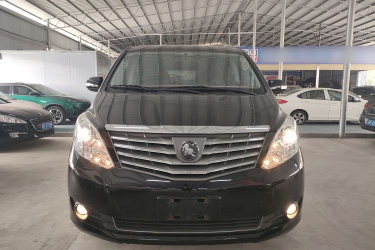 Used FORTHING Lingzhi PLUS 2021 2.0L Manual Luxury 7-Seater Front