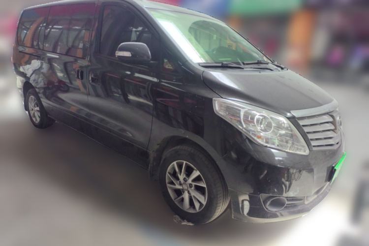 Used FORTHING Lingzhi PLUS 2021 2.0L Manual Luxury 7-Seater Front Right 45 Deg