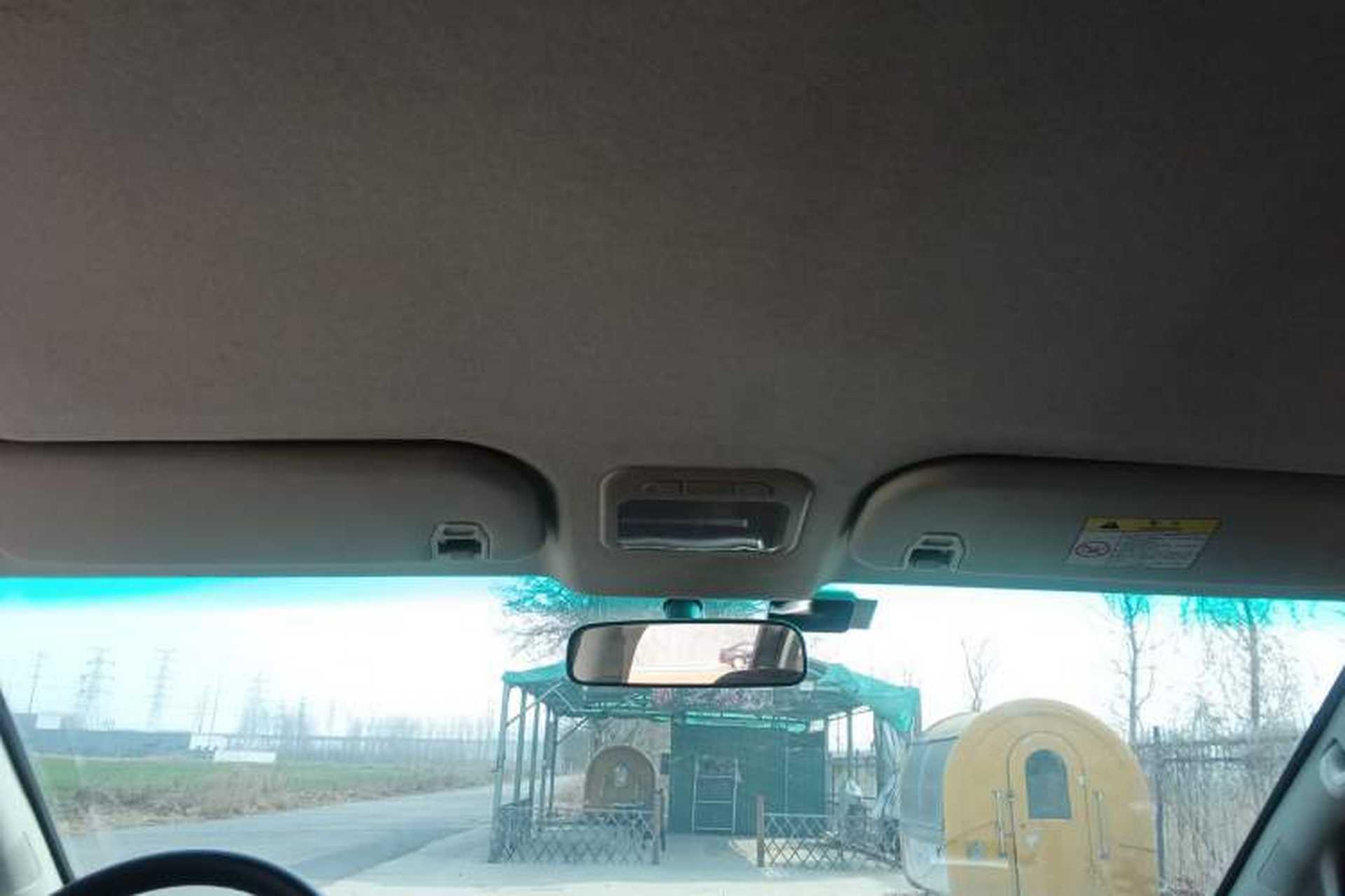 Used FORTHING Lingzhi PLUS 2021 2.0L Manual Luxury 7-Seater Headliner