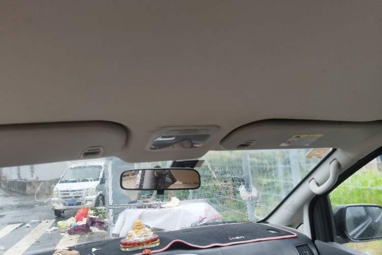 Used FORTHING Lingzhi PLUS 2021 2.0L Manual Luxury 7-Seater Headliner