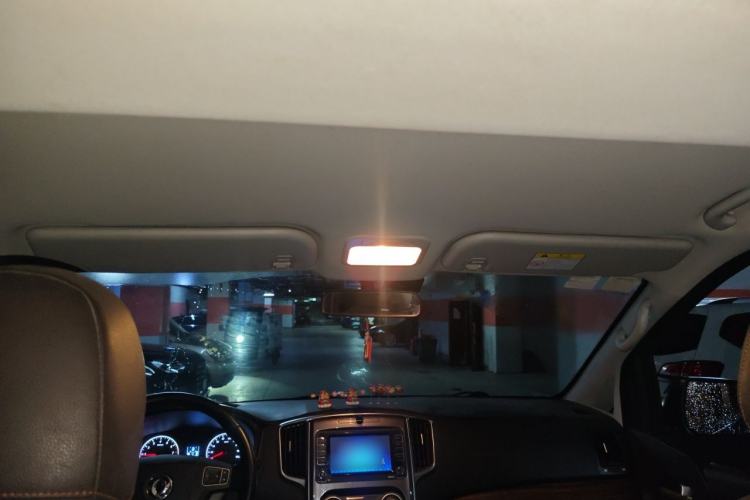 Used FORTHING Lingzhi PLUS 2021 2.0L Manual Luxury 7-Seater Headliner