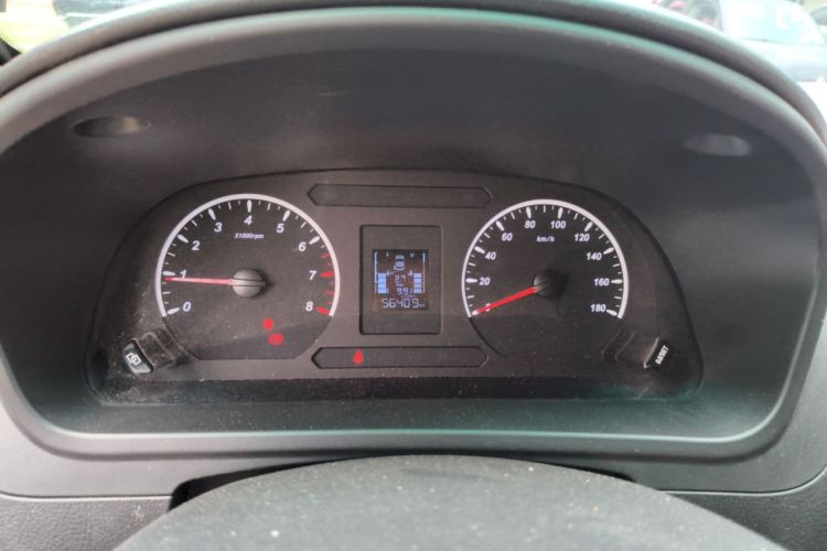 Used FORTHING Lingzhi PLUS 2021 2.0L Manual Luxury 7-Seater Instrument Cluster