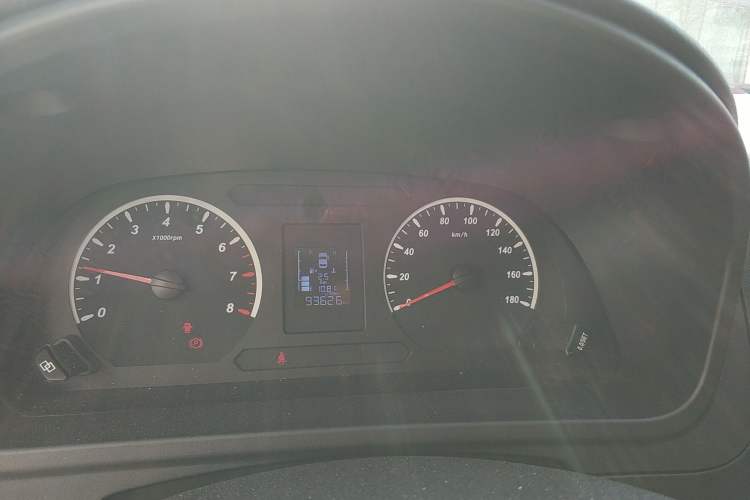 Used FORTHING Lingzhi PLUS 2021 Travel Edition 2.0L Manual Luxury 7-Seater Instrument Cluster