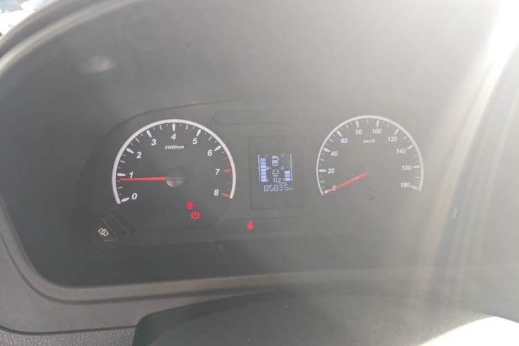 Used FORTHING Lingzhi PLUS 2021 2.0L Manual Luxury 7-Seater Instrument Cluster