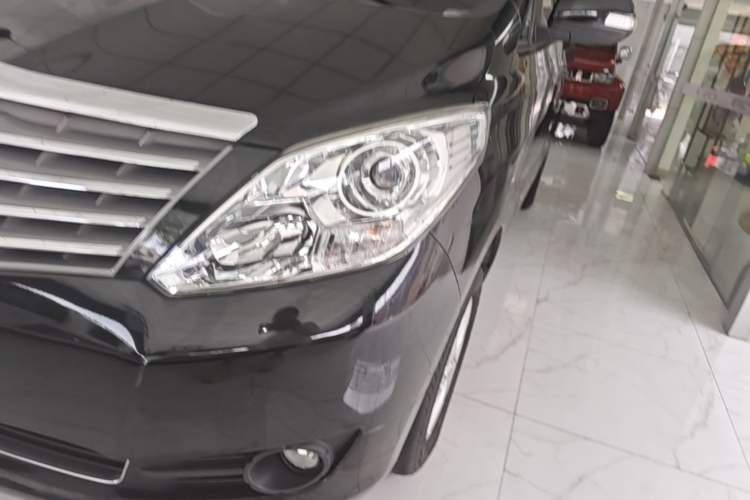 Used FORTHING Lingzhi PLUS 2021 2.0L Manual Luxury 7-Seater Left Front Headlight