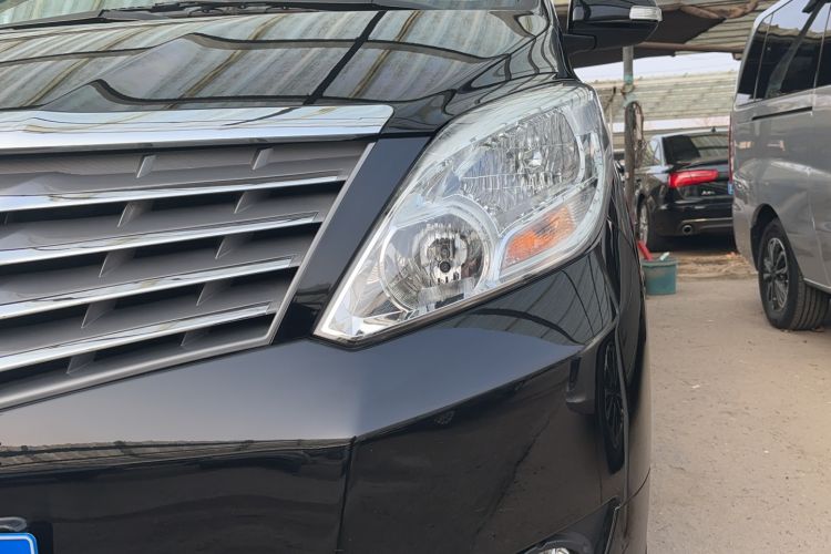 Used FORTHING Lingzhi PLUS 2021 2.0L Manual Comfort Version 7 Seats Left Front Headlight