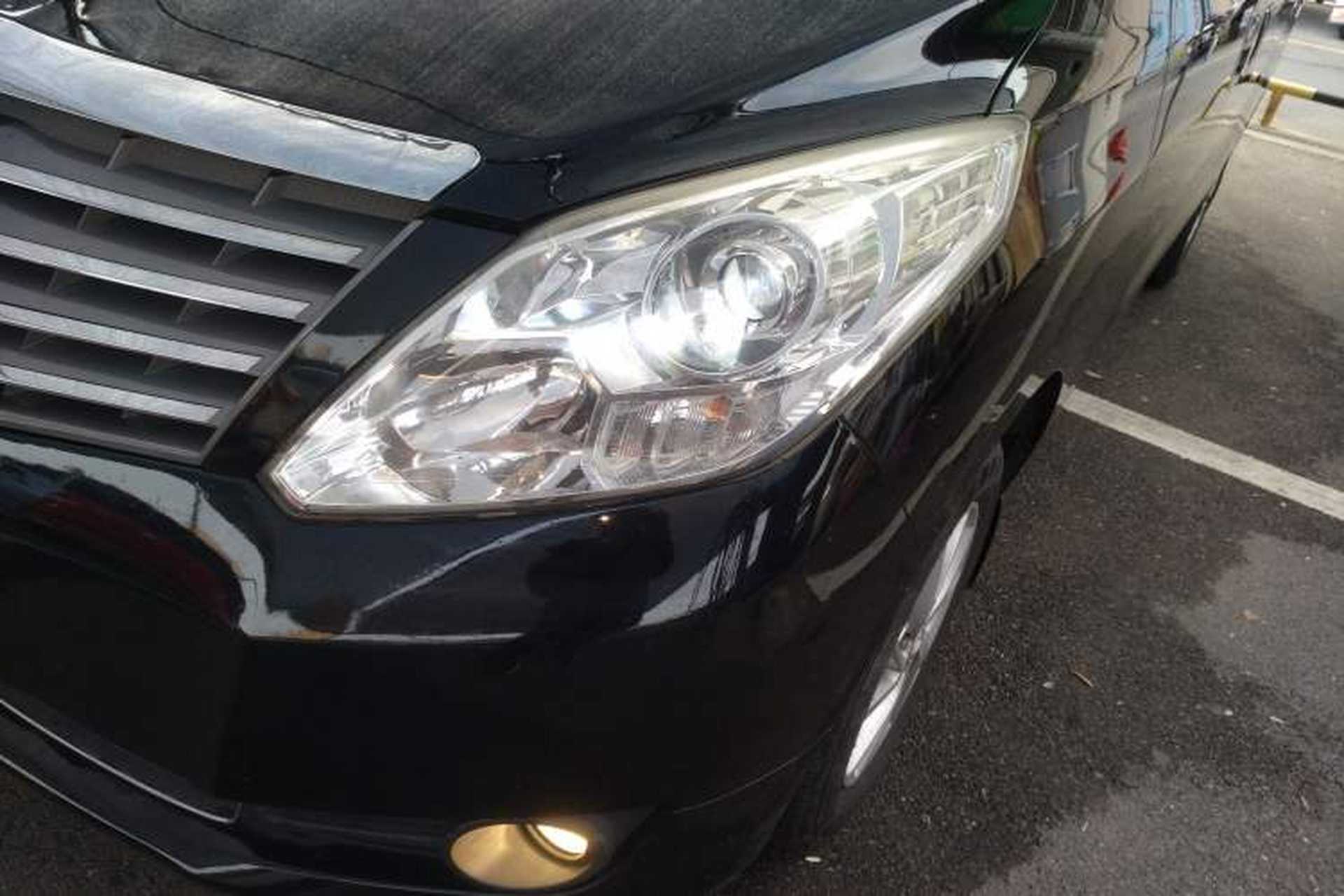 Used FORTHING Lingzhi PLUS 2021 2.0L Manual Luxury 7-Seater Left Front Headlight
