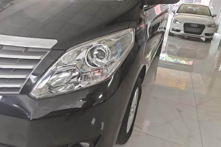 Used FORTHING Lingzhi PLUS 2021 2.0L Manual Luxury 7-Seater Left Front Headlight
