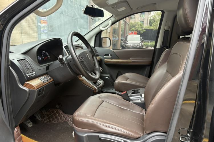 Used FORTHING Lingzhi PLUS 2021 2.0L Manual Luxury 7-Seater Left Front Seat
