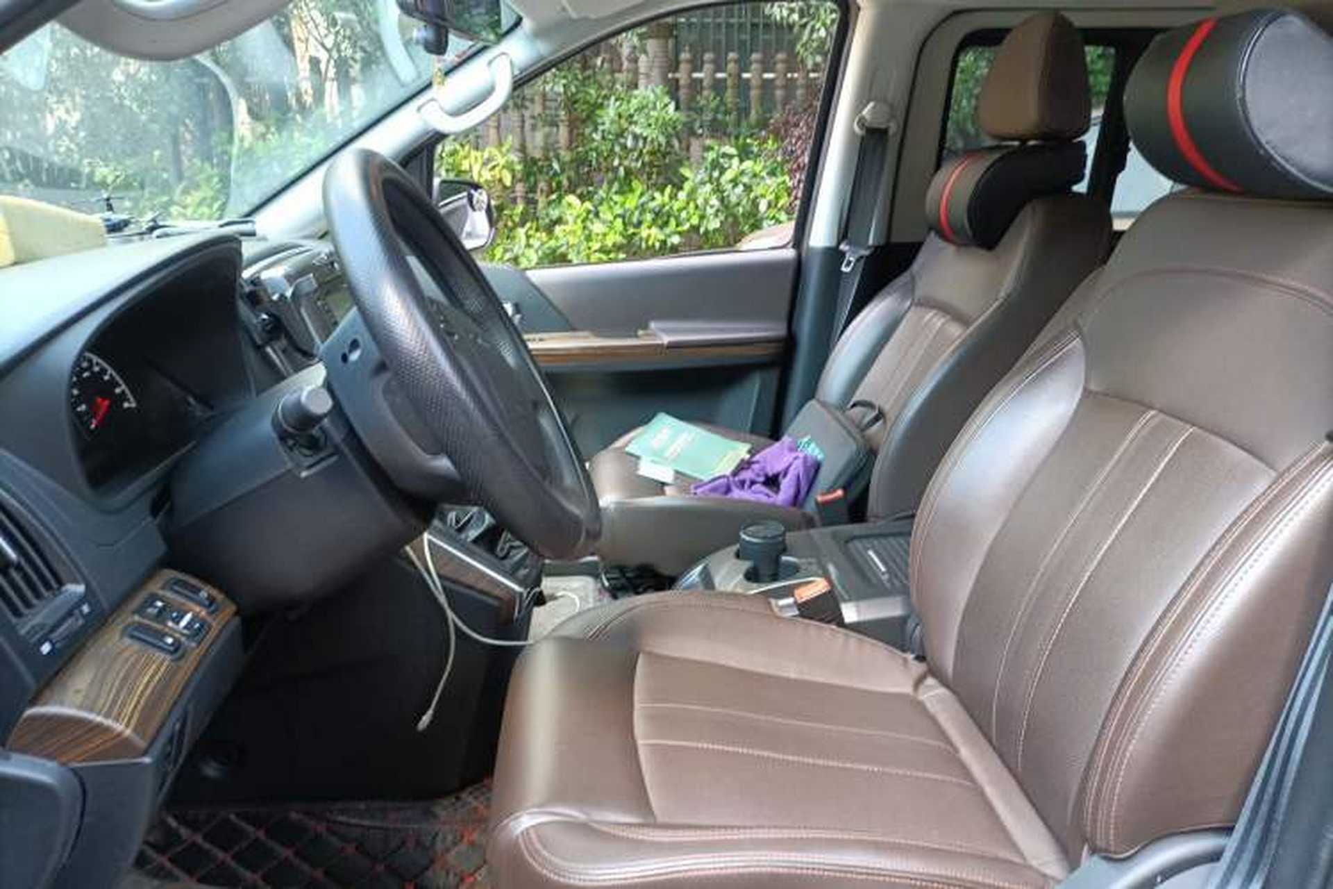 Used FORTHING Lingzhi PLUS 2021 2.0L Manual Luxury 7-Seater Left Front Seat