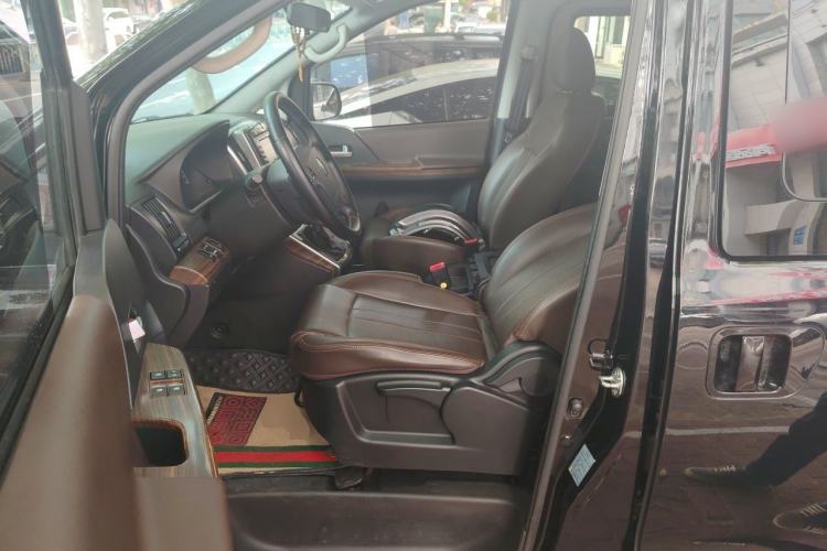Used FORTHING Lingzhi PLUS 2021 2.0L Manual Luxury 7-Seater Left Front Seat