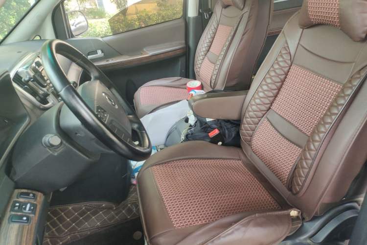 Used FORTHING Lingzhi PLUS 2021 2.0L Manual Luxury 7-Seater Left Front Seat