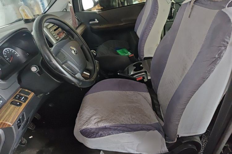 Used FORTHING Lingzhi PLUS 2021 2.0L Manual Comfort Version 7 Seats Left Front Seat