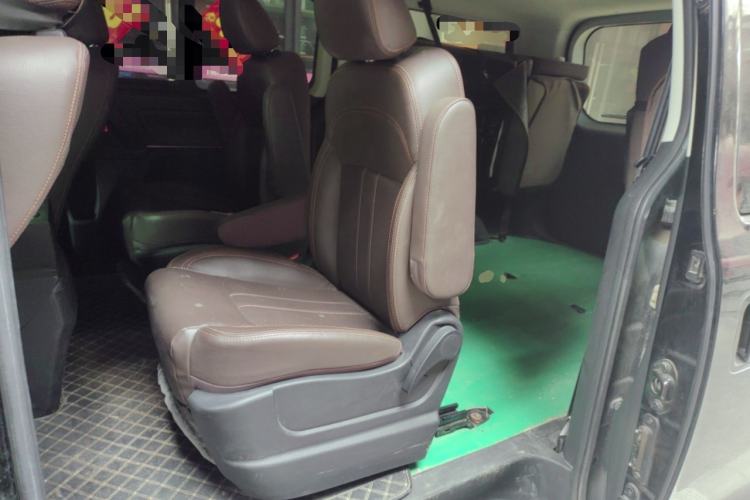 Used FORTHING Lingzhi PLUS 2021 2.0L Manual Luxury 7-Seater Left Rear Seat