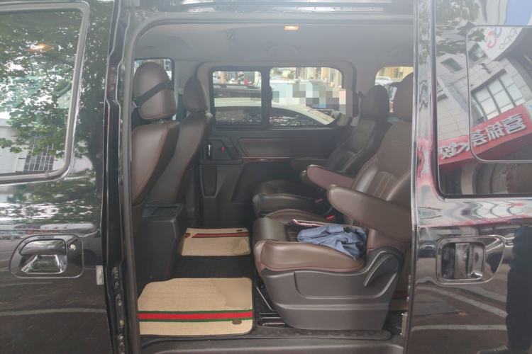 Used FORTHING Lingzhi PLUS 2021 2.0L Manual Luxury 7-Seater Left Rear Seat