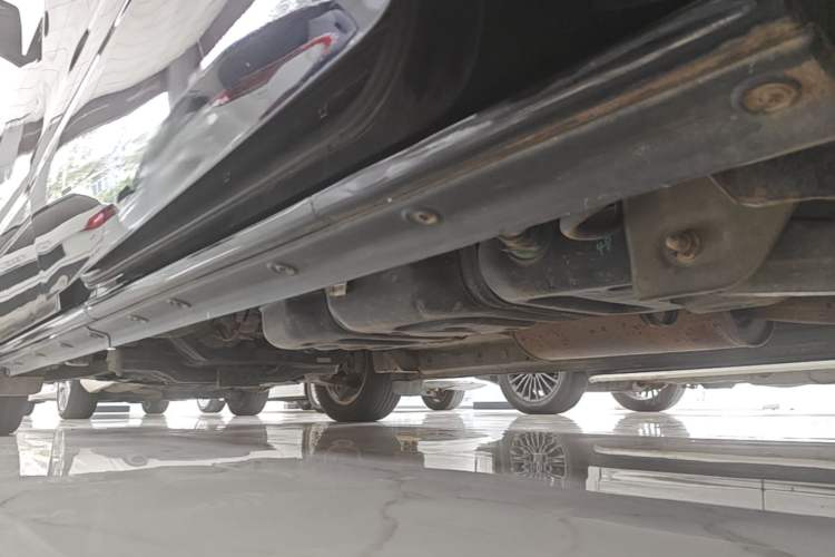 Used FORTHING Lingzhi PLUS 2021 2.0L Manual Luxury 7-Seater Left Side Sill