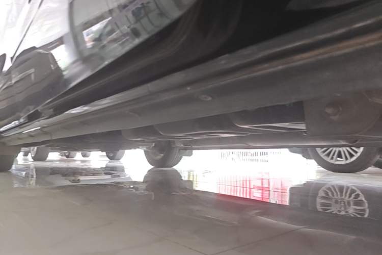 Used FORTHING Lingzhi PLUS 2021 2.0L Manual Luxury 7-Seater Left Side Sill