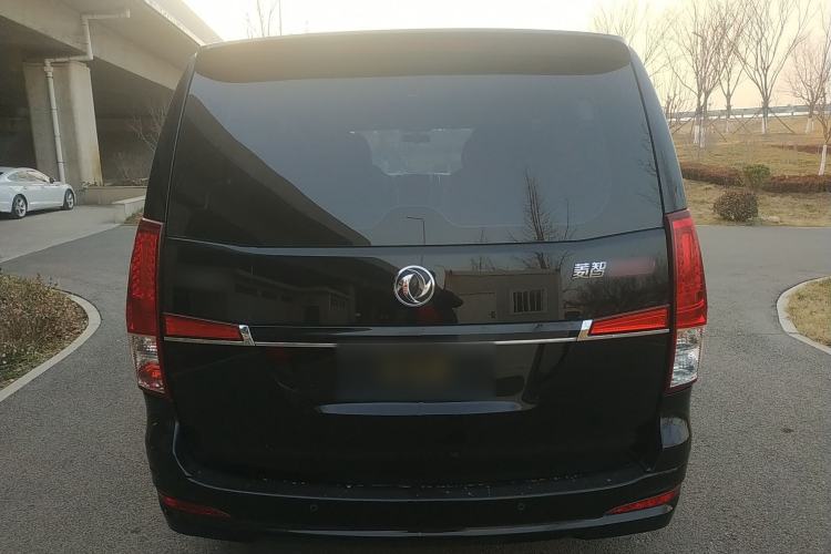 Used FORTHING Lingzhi PLUS 2021 2.0L Manual Comfort Version 7 Seats Rear