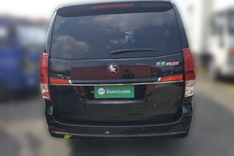Used FORTHING Lingzhi PLUS 2021 2.0L Manual Luxury 9-Seater Rear