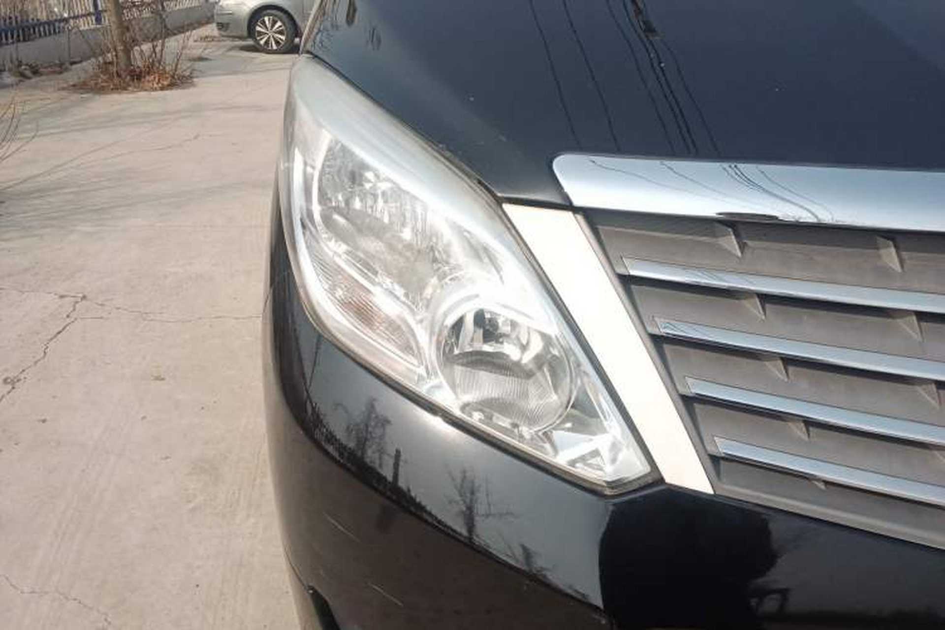 Used FORTHING Lingzhi PLUS 2021 2.0L Manual Luxury 7-Seater Right Front Headlight