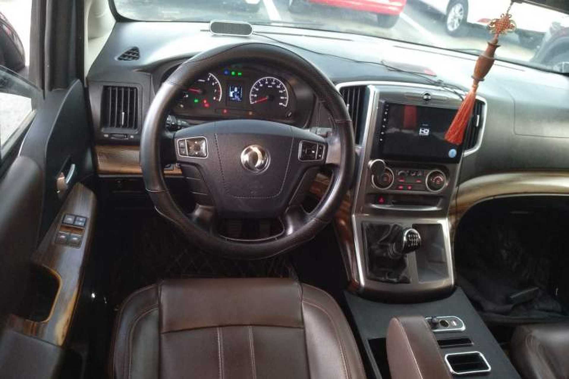 Used FORTHING Lingzhi PLUS 2021 2.0L Manual Luxury 7-Seater Steering Wheel