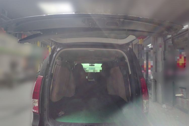 Used FORTHING Lingzhi PLUS 2021 2.0L Manual Luxury 7-Seater Trunk