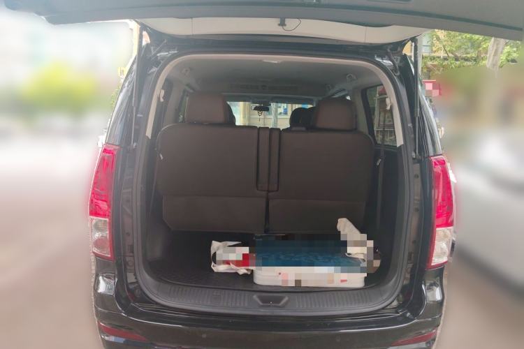 Used FORTHING Lingzhi PLUS 2021 2.0L Manual Luxury 7-Seater Trunk